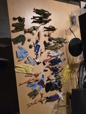 Figuren Scaler Crawler Neca