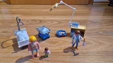 Playmobil Krankenzimmer mit Babybett 6660, City Life Tierarzt 5653