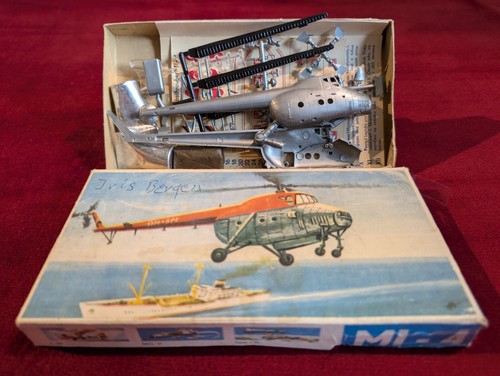 Ddr hubschrauber modellkasten - ddr,
