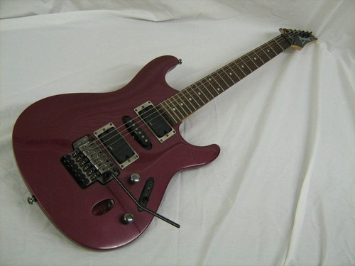 Ibanez saber - 90's,