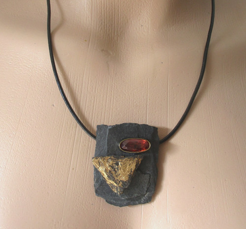 Eindrucksvolles collier - eindrucksvolles-collier,