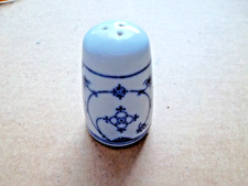 DDR  Porzellan  Salzstreuer  / Pfefferstreuer  Jäger  Eisenberg  -- Porzellan -