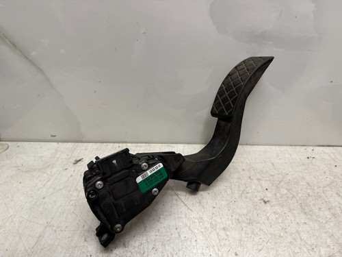 Audi gaspedal - b6,