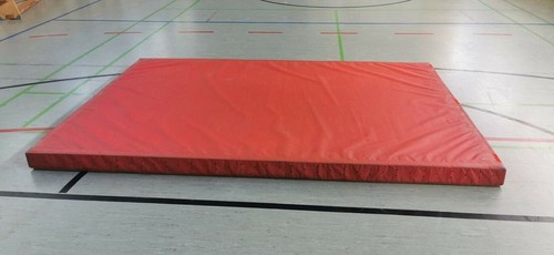 Niedersprungmatte 2m - x,