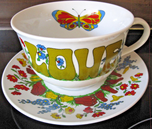 Tasse mit untertasse - tasse,