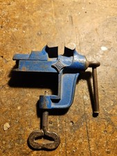 Alter Schraubstock 37mm