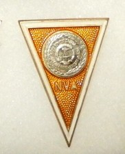 DDR Abzeichen Absolventenabzeichen 