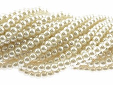 Cremefarbene Glaswachsperlen 4