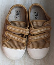 Zara Kinderschuhe, TOP