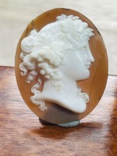 Antike englische geschnitzte