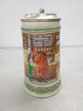 Krug mit Zinndeckel Motiv