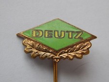 Deutz Anstecknadel grün/gelb