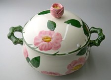 V&B Wildrose, alte Serie Fayence, Ragout-Terrine mit Öffnung im Deckel, TOP