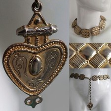 Puffy Gold Squares Gürtel