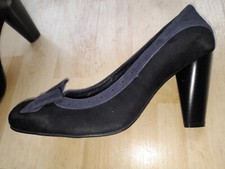Wunderschöne Pumps von