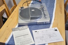 Hitachi HT-6M Plattenspieler Schallplattenspieler Schallplatten