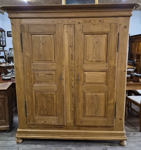Antiker schrank kleiderschrank - antiker,