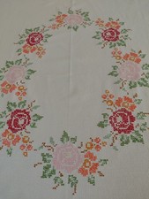 Tischdecke Stickerei