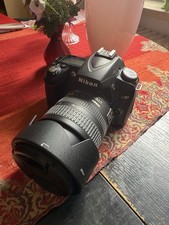 NIKON D90 mit NIKKOR 18-105mm