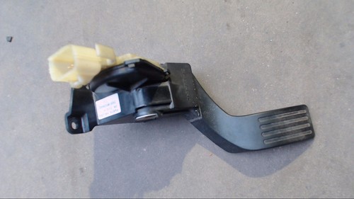 Ford focus 2003 gaspedal - ford,