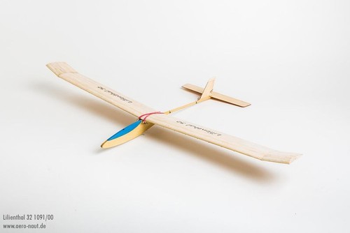 Aeronaut lilienthal - aeronaut,
