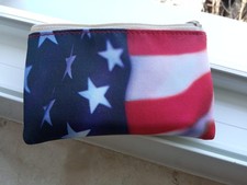 Kleines Schminktäschchen von Estée Lauder - Stars and Stripes