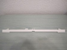 Untere Abdeckleiste aus Kunststoff f. Kühl-Gefrierkombination Constructa CK44520