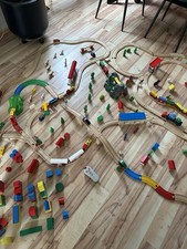 Holz Eisenbahn mit Steckformen