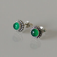 Silber-Ohrstecker - grüner Onyx - rund - verziert - Pünktchenrand - Silber 925