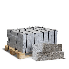 Palette 900 kg Granit Randsteine 40×20×10 cm – gespalten | Mauersteine gesägt