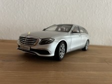 Modellauto 1:18 Mercedes Benz E-Klasse T-Modell, S213