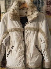 Trendige schöne Jacke von