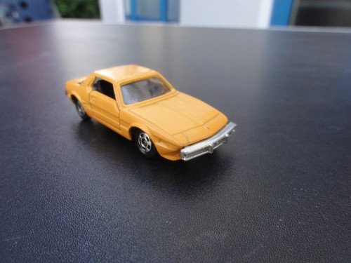 Tomica f28 fiat 9 - f28, xi