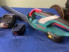 BOSCH AKKU HECKENSCHERE AHS 52