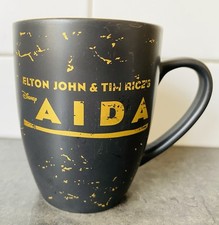 Tasse Musical Aida, Elton John