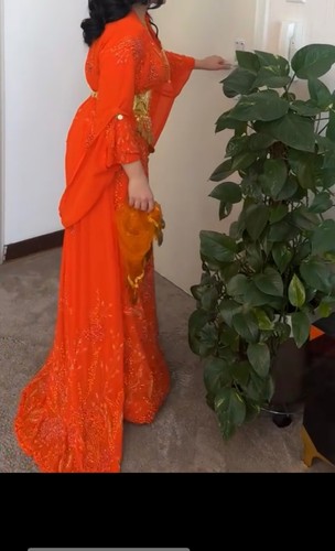 Orangenes kurdisches kleid - kurdisches,