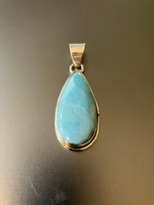Großer Larimar-Anhänger