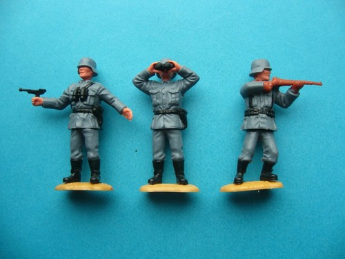 Timpo figuren 3 soldaten - wk,