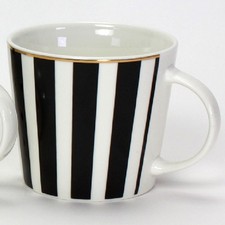 Porzellan becher schwarz weiß - porzellan,