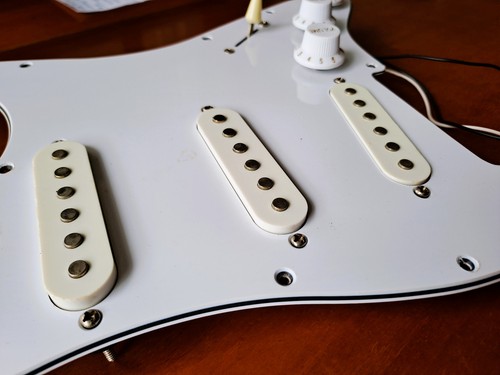 Loaded strat style - loaded,