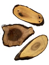 3x Holzbrett mit Rinde Servierplatte 39-50 cm