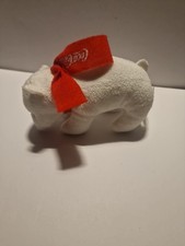 Kleiner  Eisbär mit Coca Cola Schal Ca 9cm 