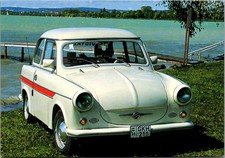 TRABANT 600 4x6 automobile