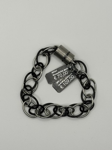 Ernstes design armband mit - design,