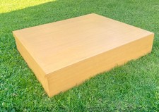 now! time von HÜLSTA - Bodensockel aus Buche