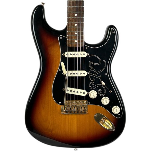 Fender stevie ray vaughan - fender,