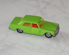 siku V 309 Mercedes 250/8 - Radtyp R9 - gelbgrün