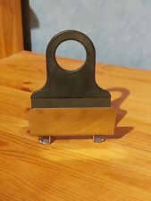 Handyhalterung Steckdose