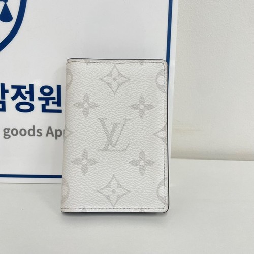 Louis vuitton monogram - louis,