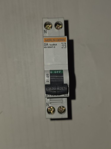 Merlin gerin 21020 - merlin,